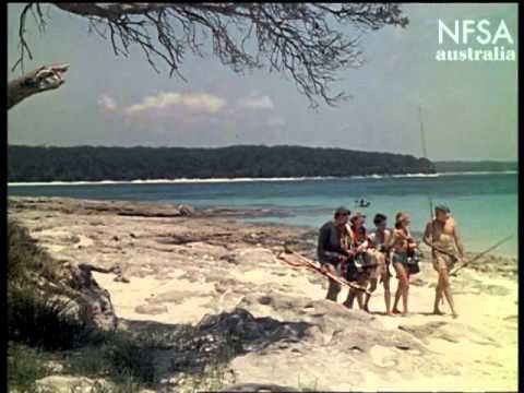 Australian [colour] diary. No. 001 thumbnail image.