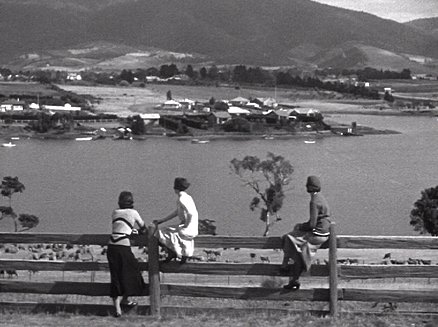 Picturesque Tasmania thumbnail image.