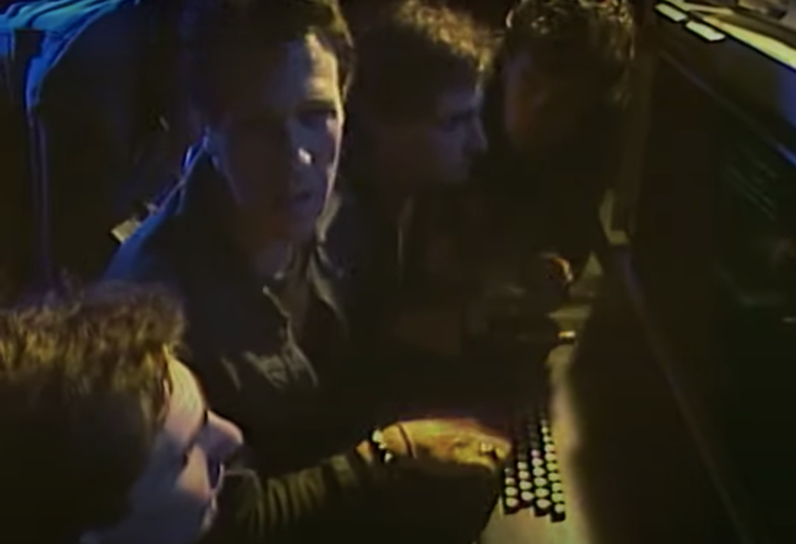 Computer Games, Mi Sex thumbnail image.