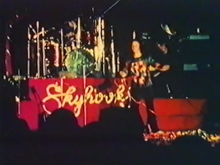 A still image from Skyhooks: the video collection