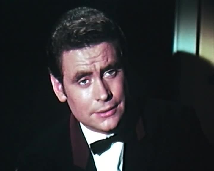 Wine service: a guide for professional waiters thumbnail image.