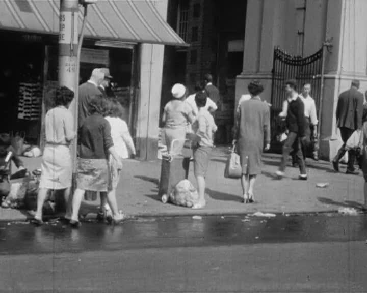 The Melting pot thumbnail image.