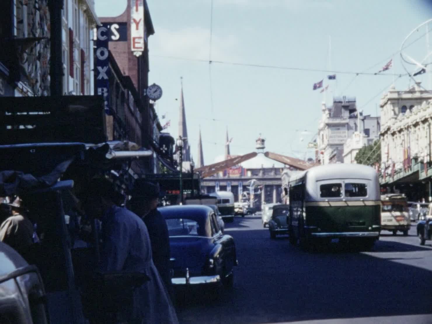 [KenRa Films Present: the Kenneth Rankine Home Movie Collection: Reel 18] thumbnail image.