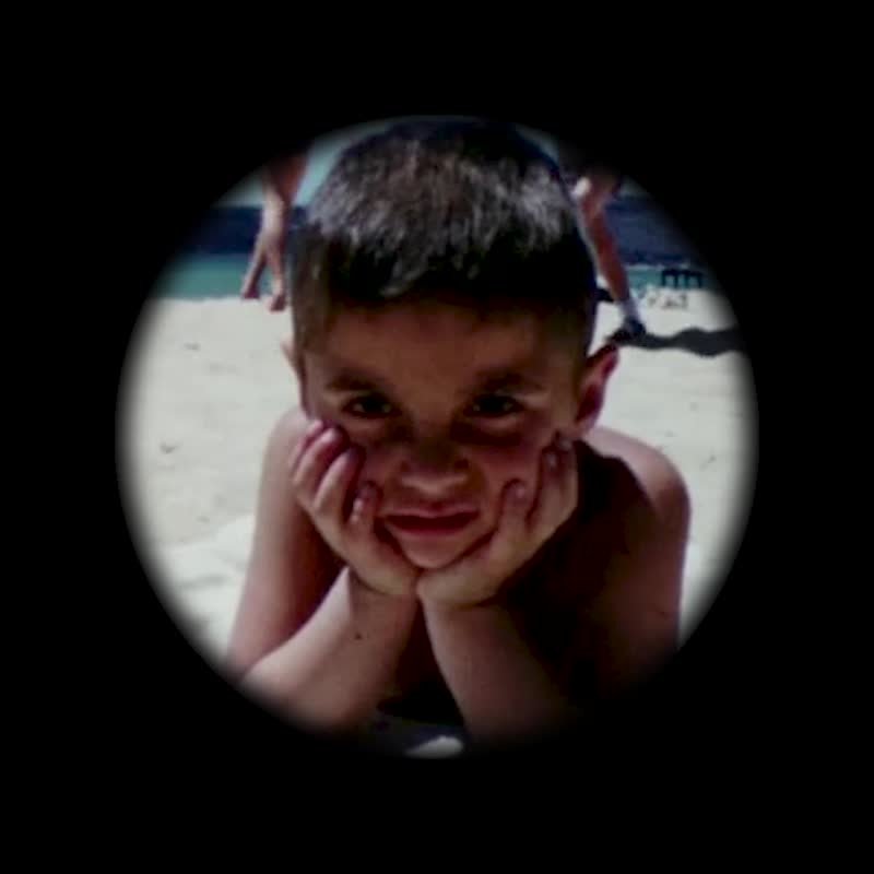 A still image from Beach holidays