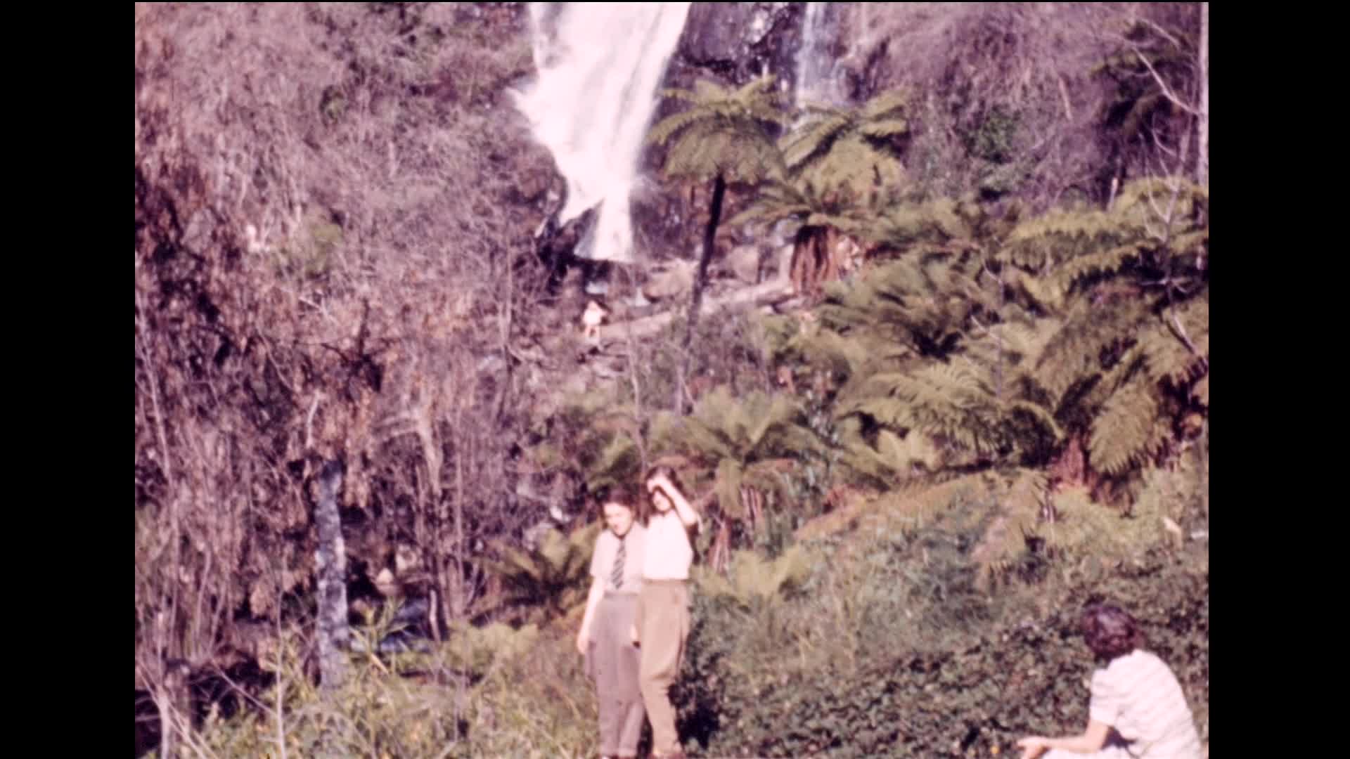 [KenRa Films Present: the Kenneth Rankine Home Movie Collection: Reel 6] thumbnail image.