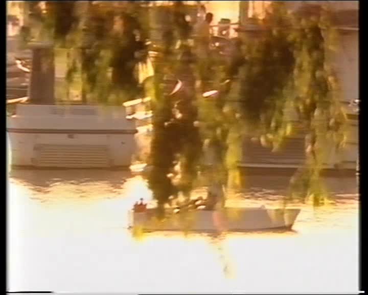 A still image from Philharmonic safari: the London Philharmonic Orchestra "down under"