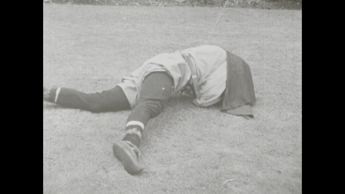 A still image from The Daydreamer