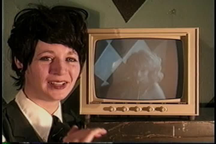 A still image from The amateurist