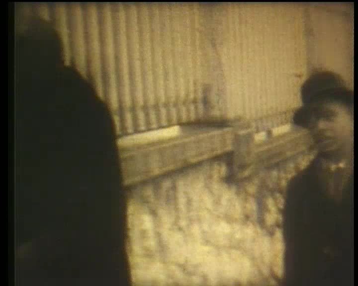 A still image from D-Film