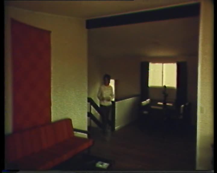 A still image from A Place to live [Italian version]