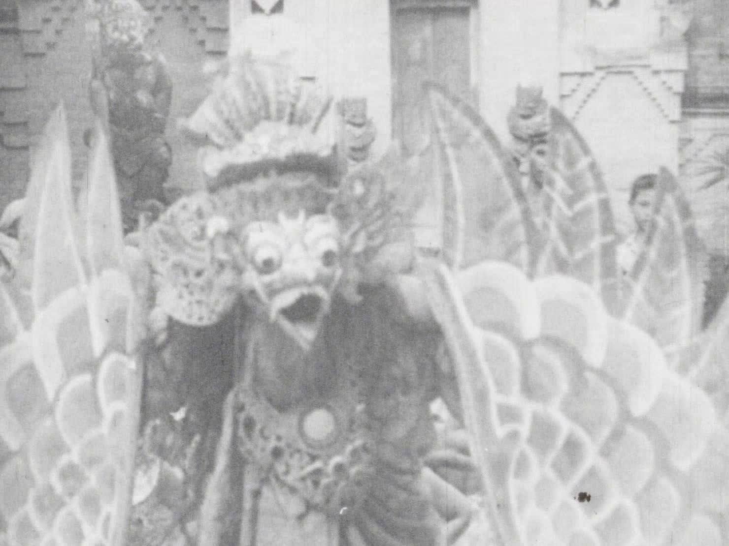 [Balinese dancers] thumbnail image.