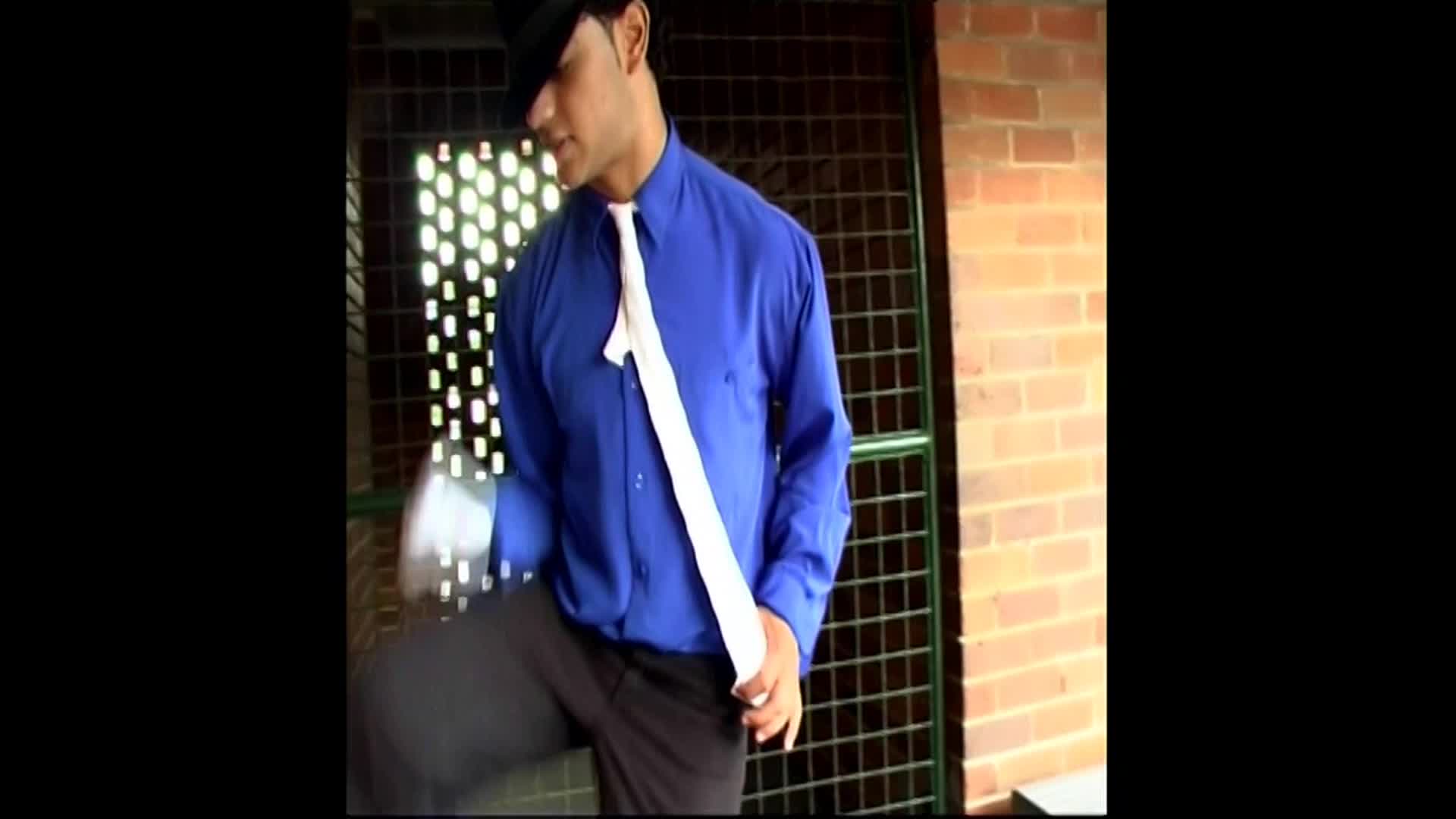 A 30 second portrait, starring Phil Lombardo thumbnail image.