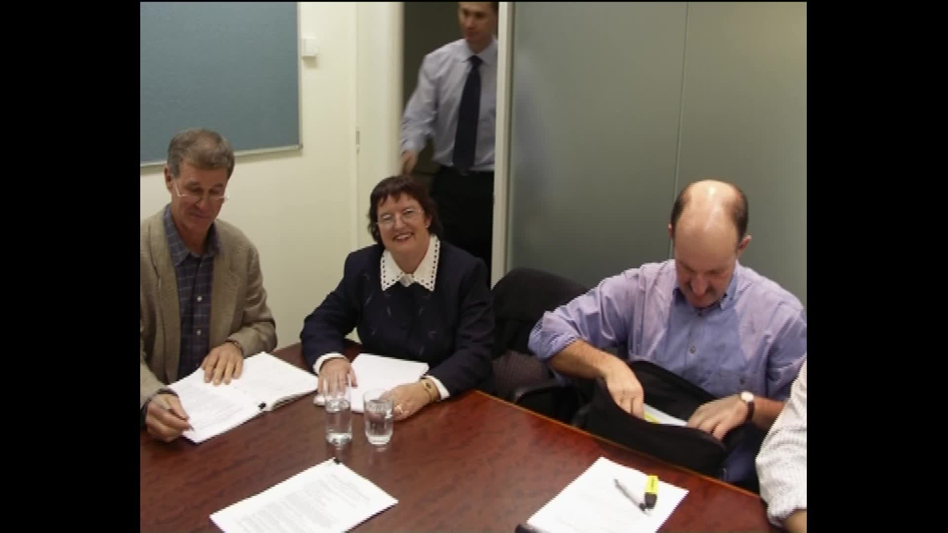 Responding to change thumbnail image.