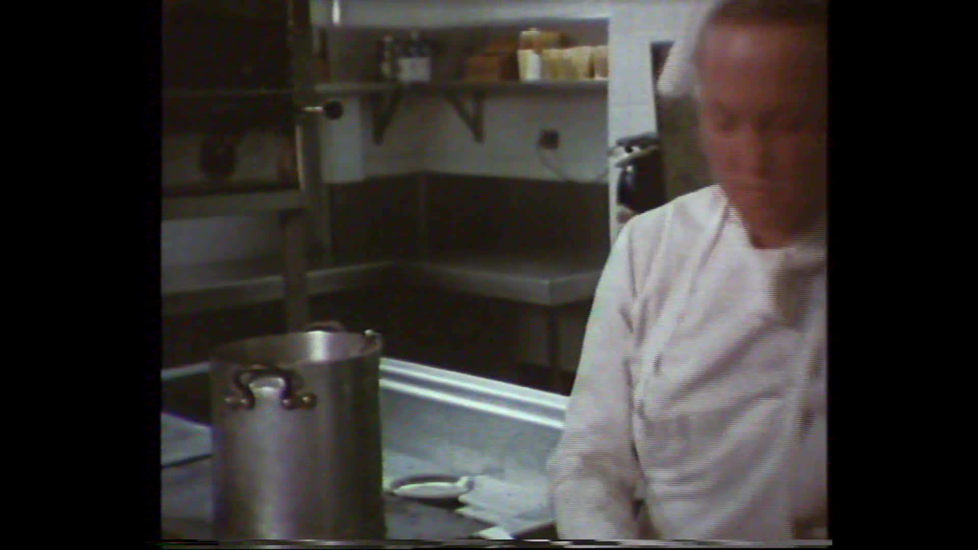 Safe food handling thumbnail image.