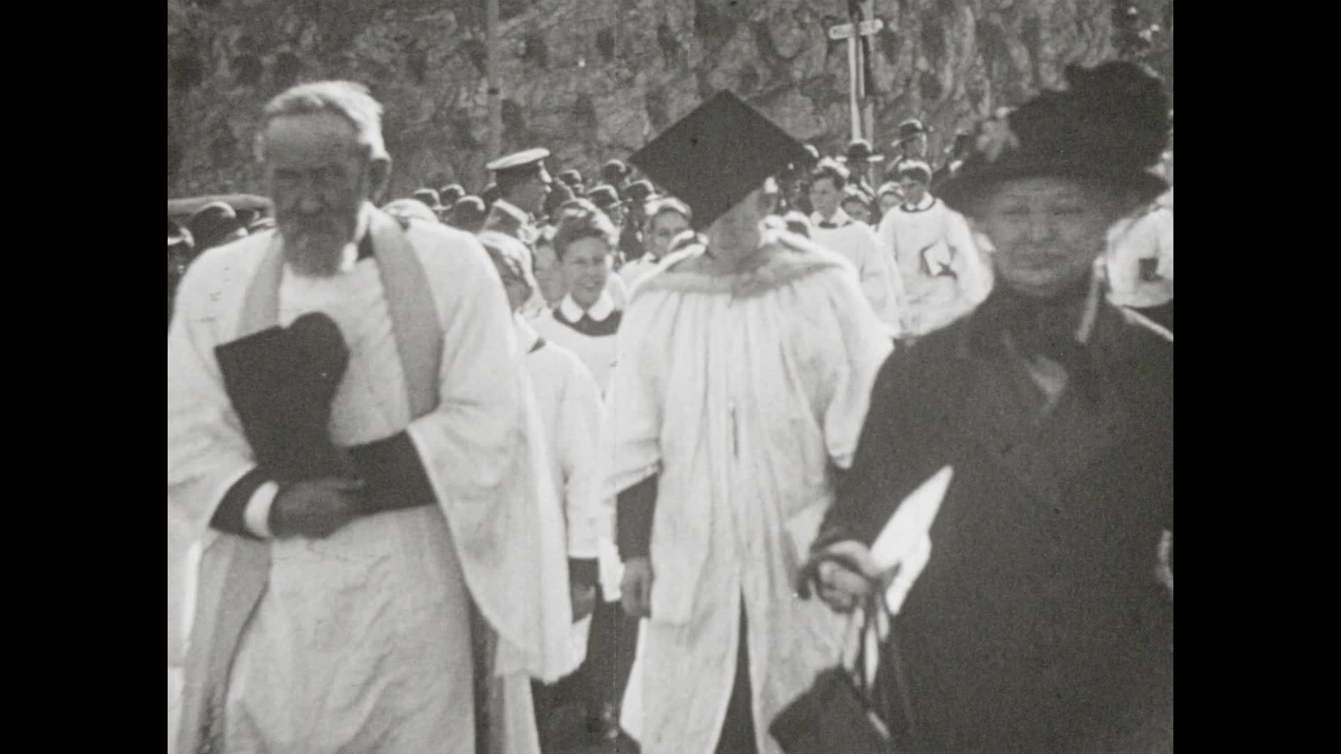 [Melbourne. Laying foundation stone of All Saint's Church Hall, Kooyong, by Lady Stanley] thumbnail image.