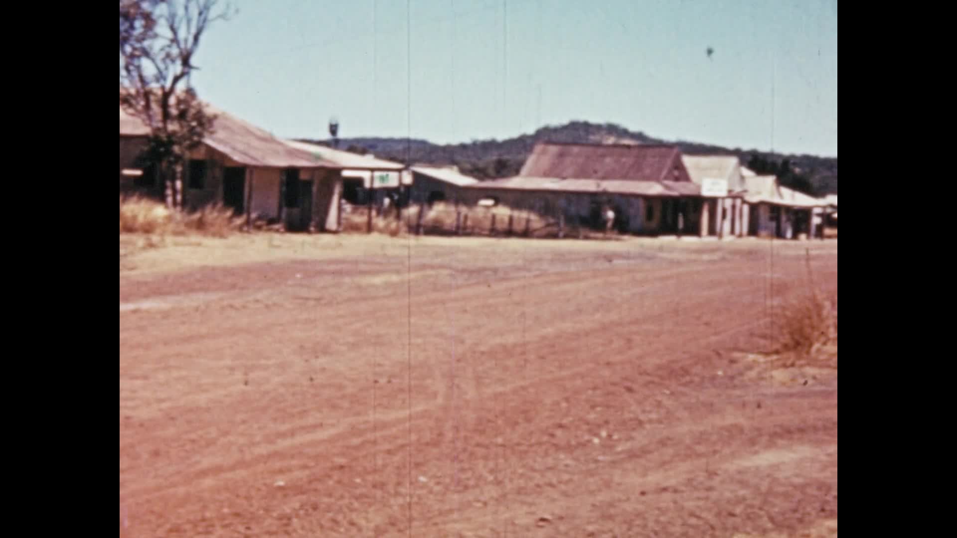 Wandering Thru' the Centre thumbnail image.