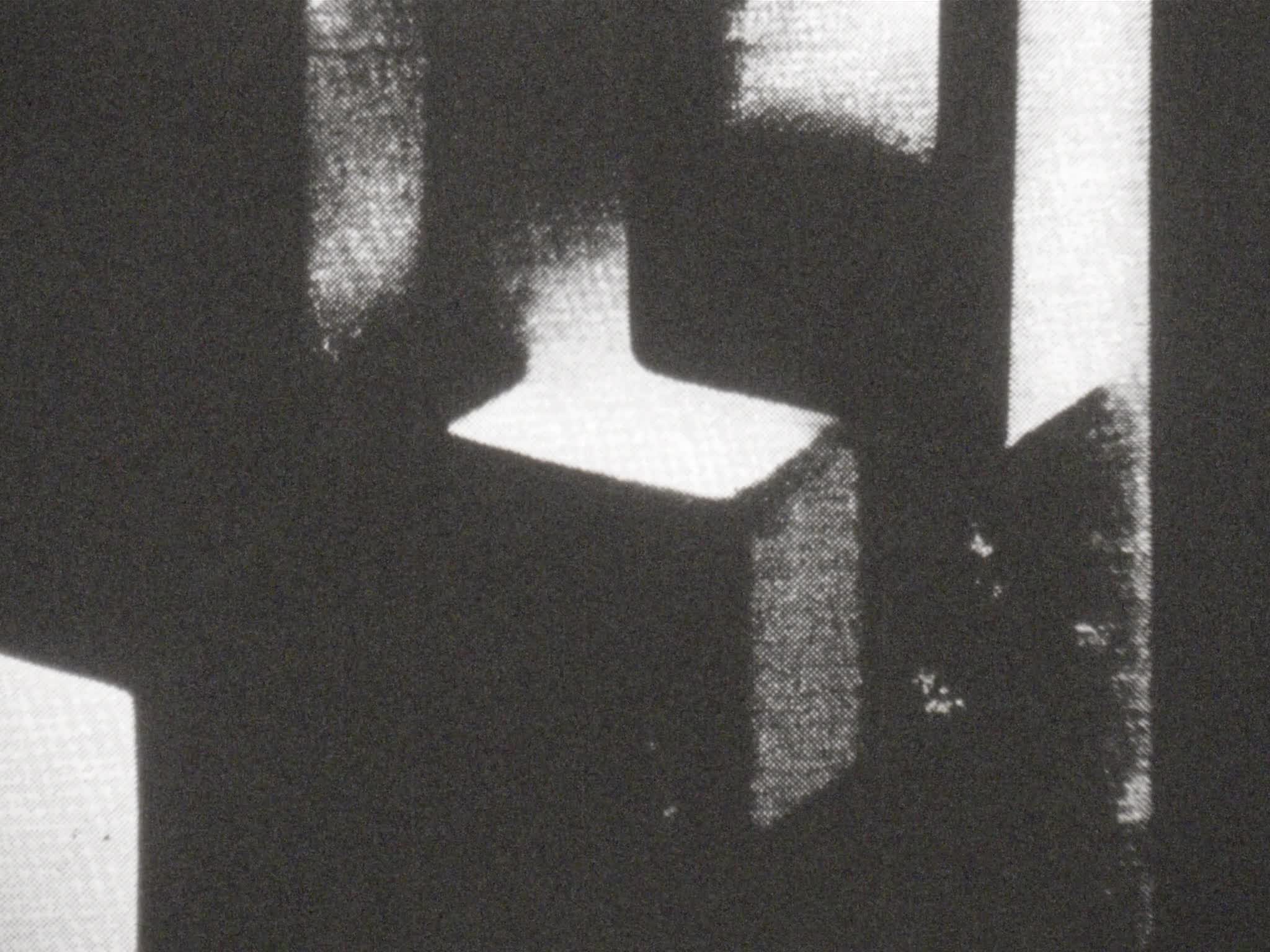 Light thumbnail image.