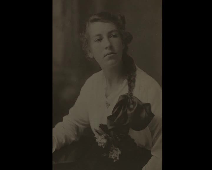 A still image from Roma